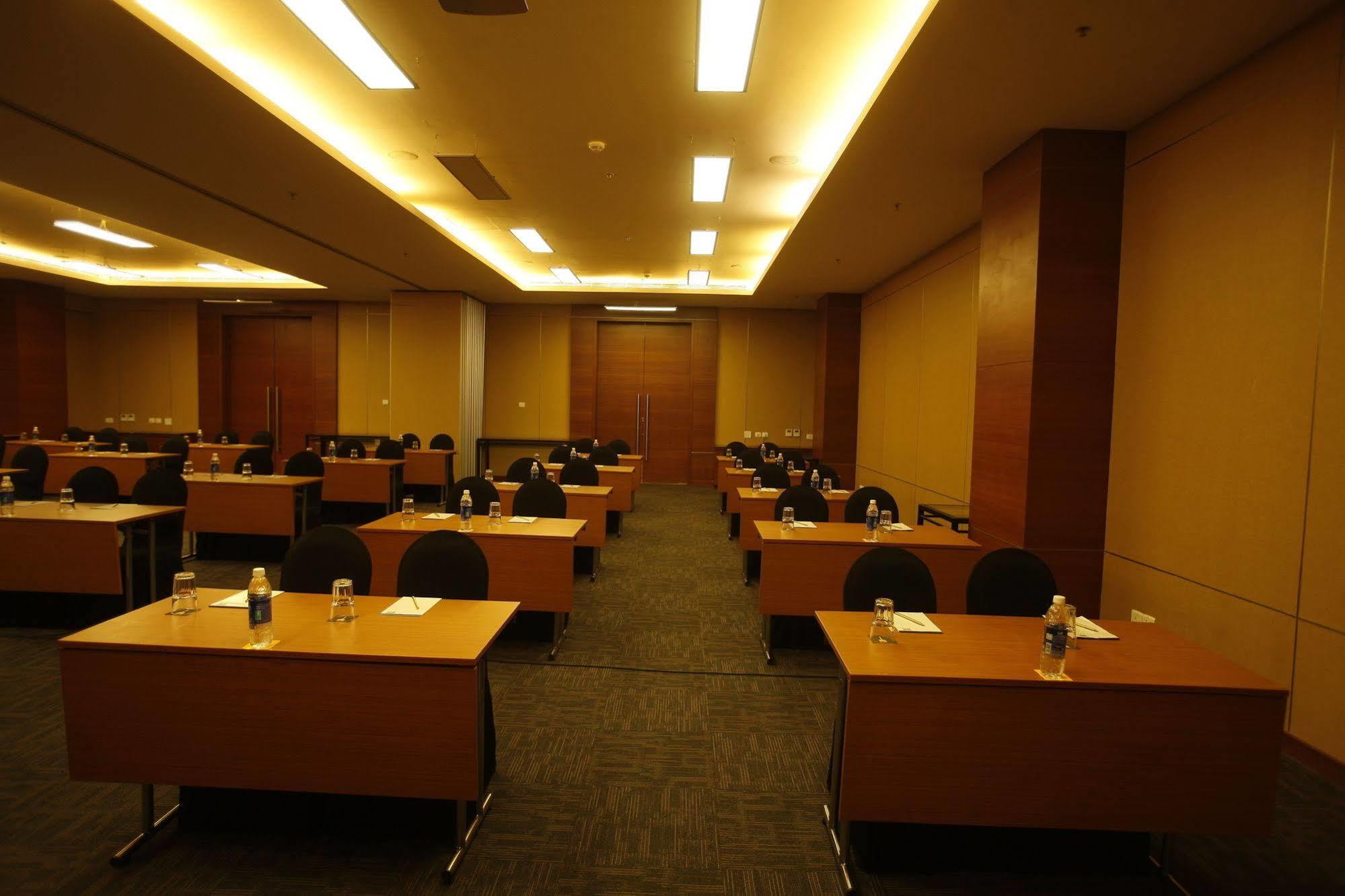 Keys Select By Lemon Tree Hotels, Whitefield, Bengaluru Zewnętrze zdjęcie